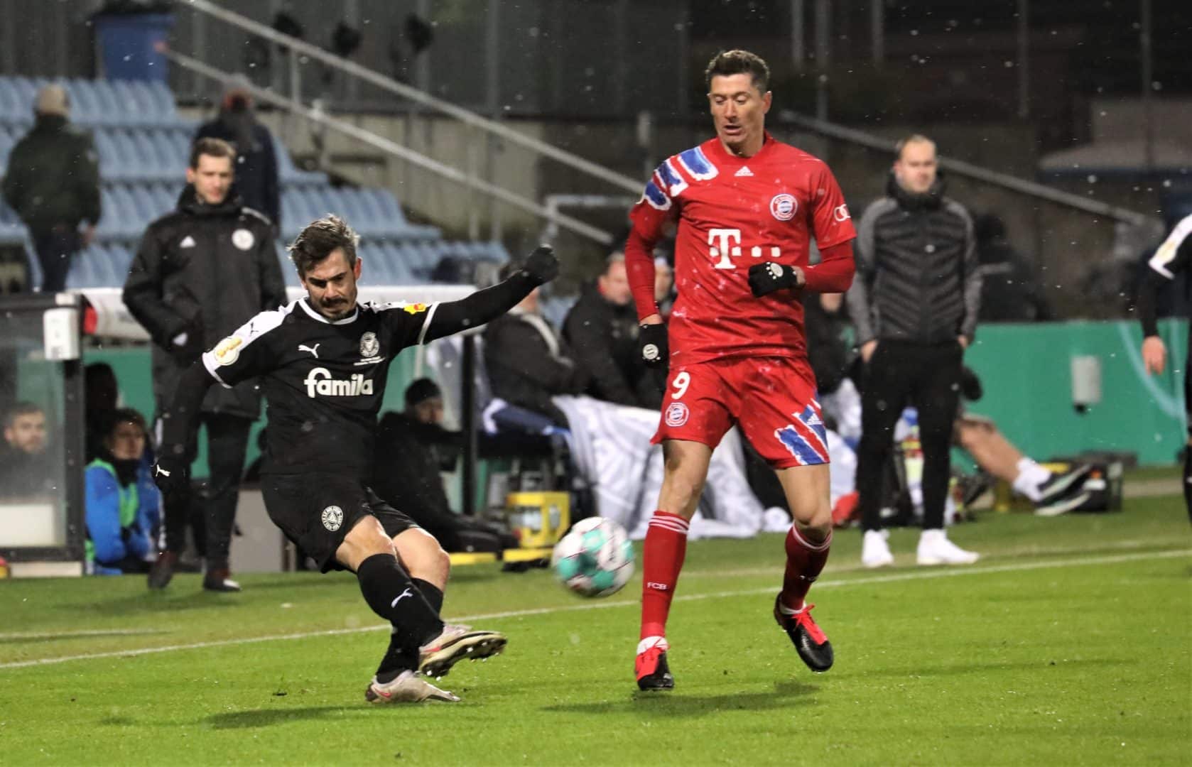 Holstein Kiel - FC Bayern München